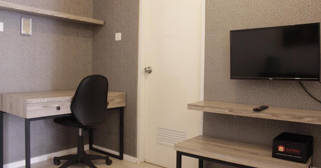 Apartemen Simply Homey 1br At Parahyangan Near Unpar By Travelio Bandung
