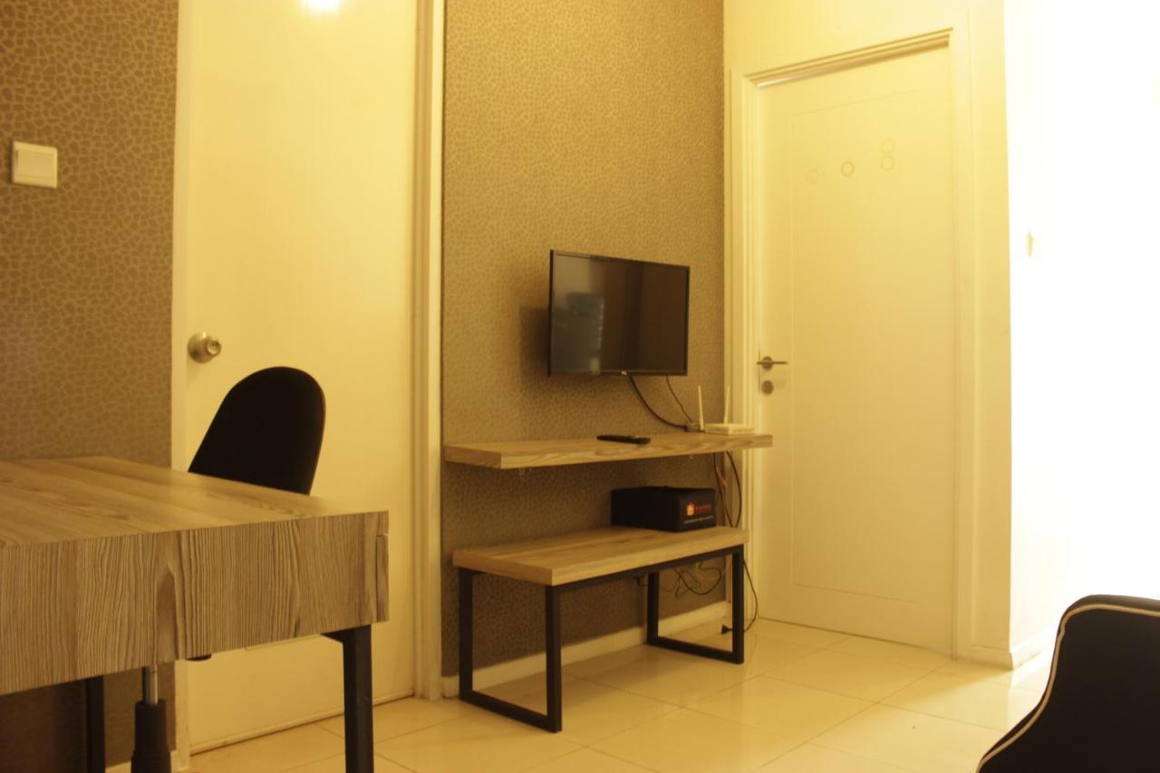 Simply Homey 1br At Parahyangan Near Unpar By Travelio Apartemen Bandung