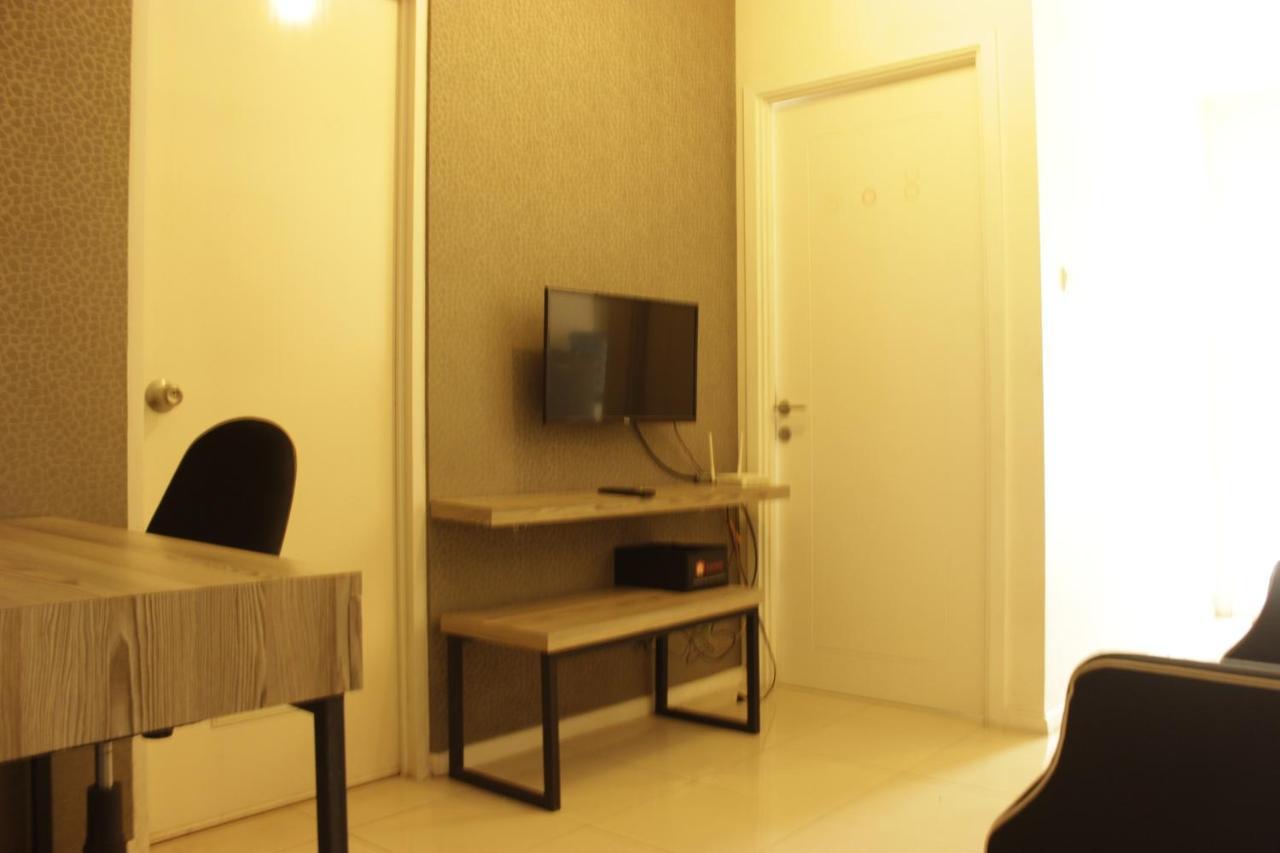 Simply Homey 1br At Parahyangan Near Unpar By Travelio